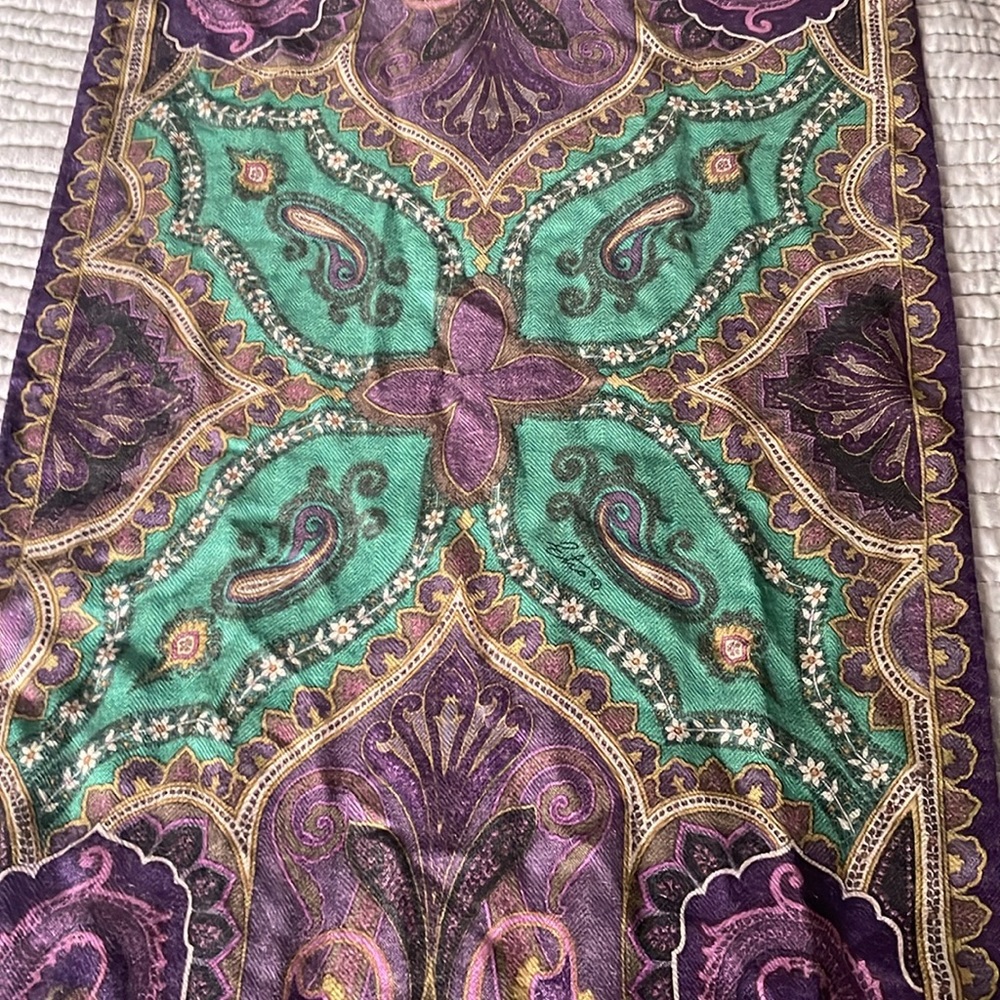 Etro Authentic Cashmere 70% and Silk 30% - Scarf